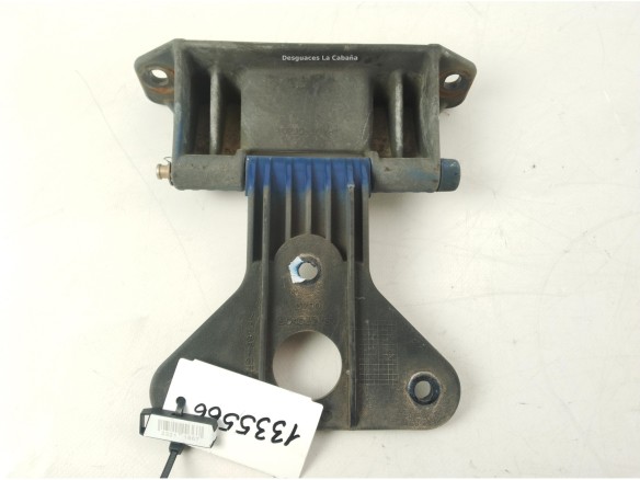 504032787 BISAGRA CAPO IZQ  IVECO EuroCargo|Desguaces La Cabaña