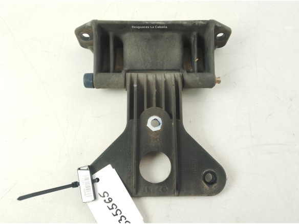 504032787 BISAGRA CAPO DER  IVECO EuroCargo|Desguaces La Cabaña
