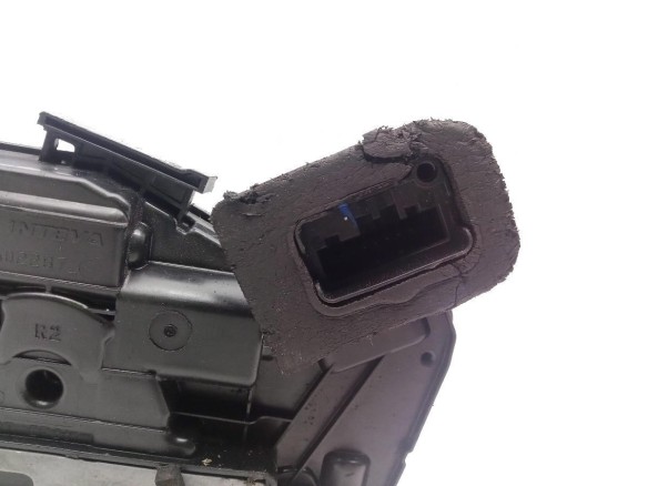 CERRADURA PUERTA LAT TRA DER SUBARU IMPREZA Fastback (GR, GH, G3) |Desguaces La Cabaña