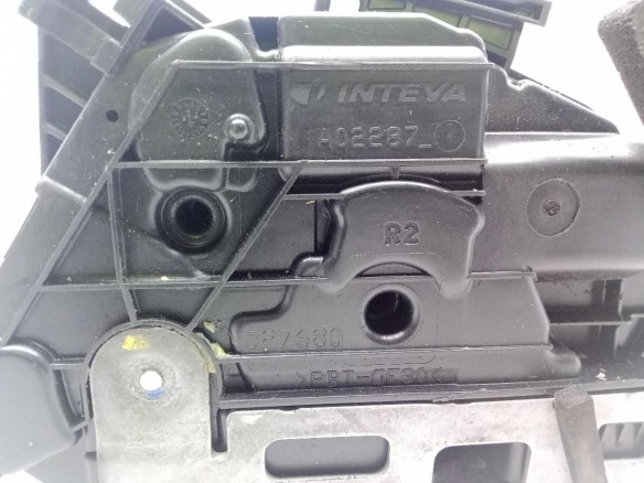CERRADURA PUERTA LAT TRA DER SUBARU IMPREZA Fastback (GR, GH, G3) |Desguaces La Cabaña