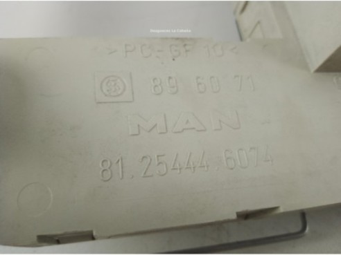 81254446074 CAJA FUSIBLES INTERIOR (BSI)  MAN TGX|Desguaces La Cabaña