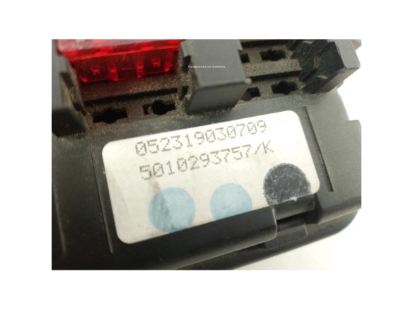 5010293757K CAJA FUSIBLES INTERIOR (BSI)  RENAULT Midlum|Desguaces La Cabaña