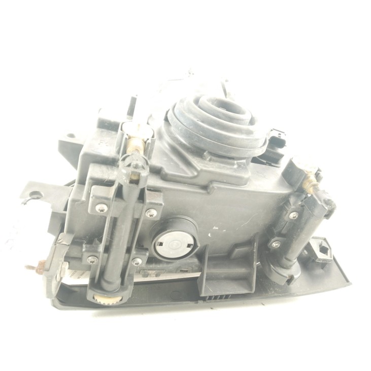 26010MB41A 89320825 FARO DERECHO  NISSAN CABSTAR (F24M, F24W)|Desguaces La Cabaña
