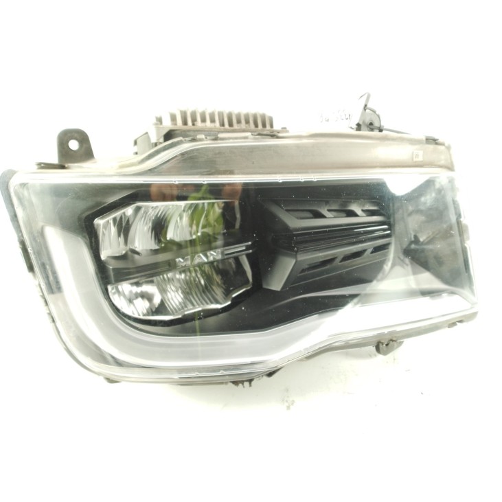 81251016822 FARO DERECHO  MAN TGX II|Desguaces La Cabaña