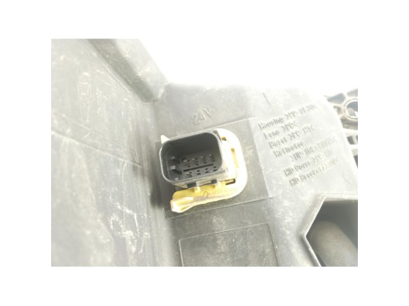 FARO IZQUIERDO  MERCEDES BENZ ACTROS MP4|Desguaces La Cabaña