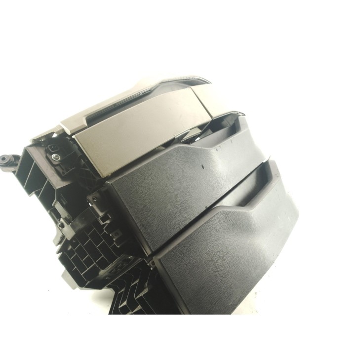 81416800074 DEFLECTOR AIRE DER MAN TGX II|Desguaces La Cabaña 2