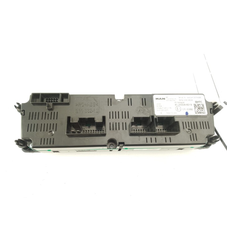 81416800074 DEFLECTOR AIRE DER MAN TGX II|Desguaces La Cabaña 2