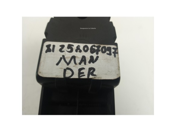  81258067097 MANDO ELEVALUNAS PUERTA LAT DEL DER  MAN TGA|Desguaces La Cabaña