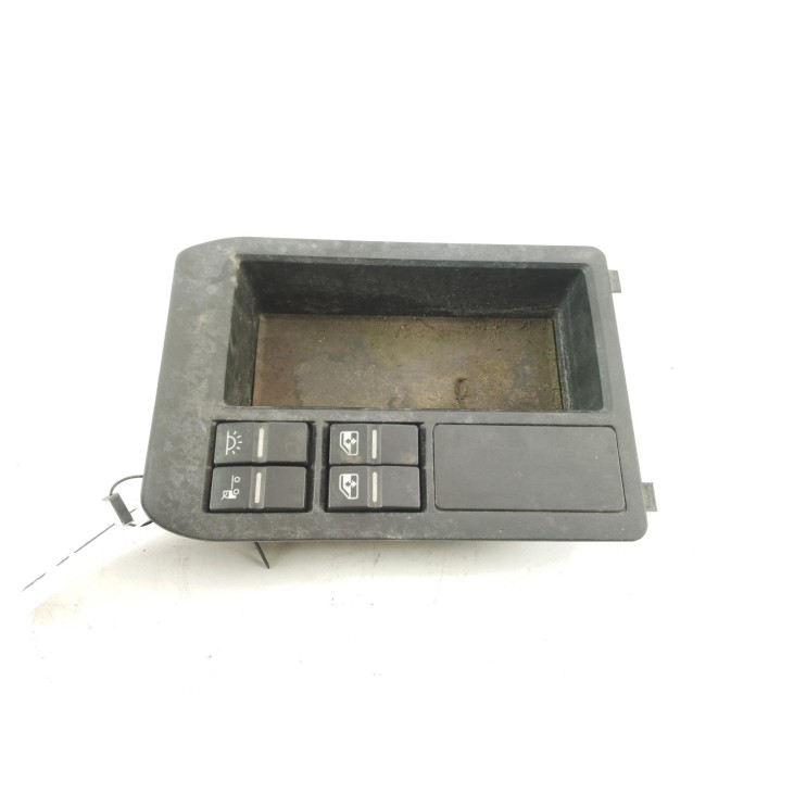 81617010316 MANDO ELEVALUNAS PUERTA LAT DEL IZQ  MAN TGX|Desguaces La Cabaña
