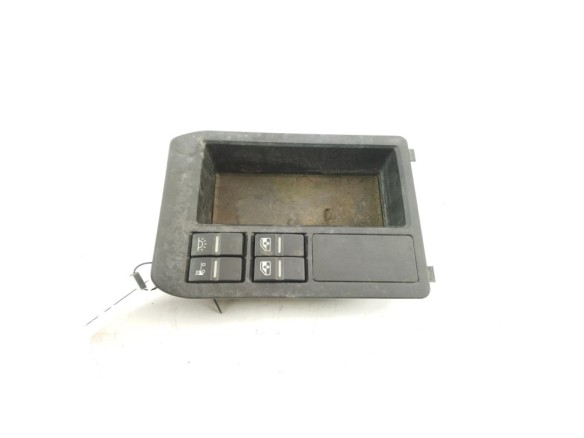 81617010316 MANDO ELEVALUNAS PUERTA LAT DEL IZQ  MAN TGX|Desguaces La Cabaña