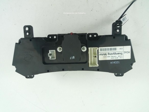 6874034101 MANDO CLIMA SSANGYONG KORANDO (CK) |Desguaces La Cabaña