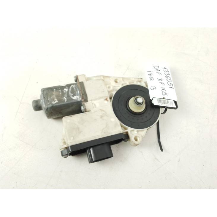 S066 095 201B MOTOR ELEVALUNAS PUERTA LAT DEL IZQ DAF XF 105|Desguaces La Cabaña