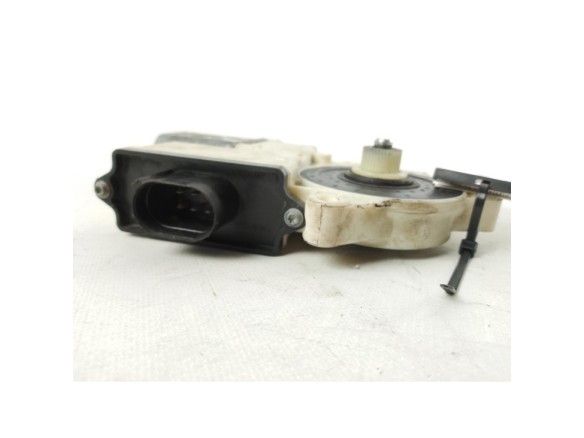 S066 095 201B MOTOR ELEVALUNAS PUERTA LAT DEL IZQ DAF XF 105|Desguaces La Cabaña
