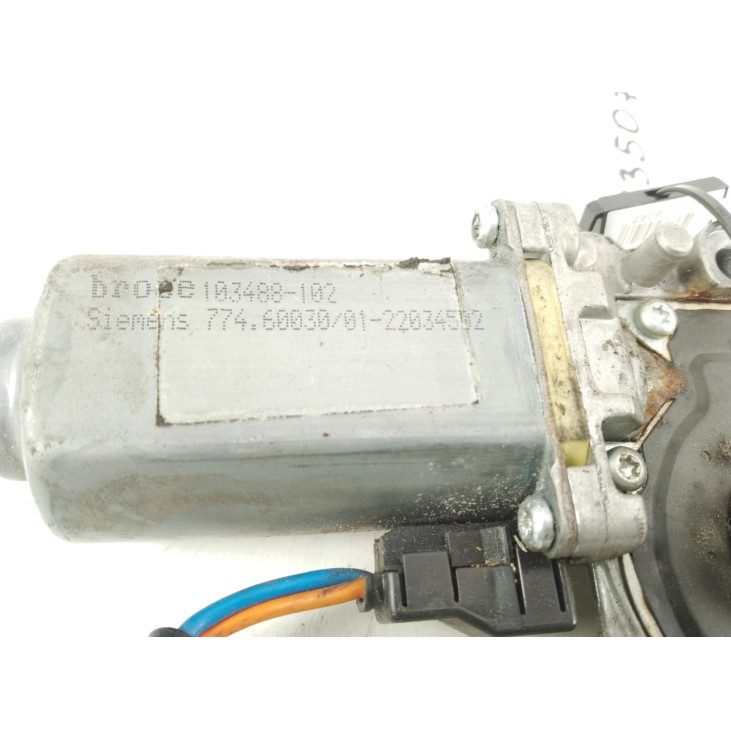 103488102 MOTOR ELEVALUNAS PUERTA LAT DEL IZQ SCANIA 4 - series|Desguaces La Cabaña