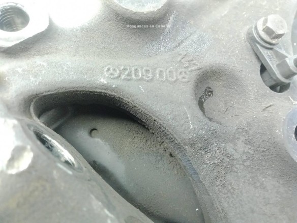 20900 MANGUETA DEL IZQ MERCEDES BENZ CLASE C (W203) |Desguaces La Cabaña