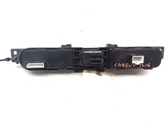 299128768 INTERRUPTOR WARNING KIA CARENS IV |Desguaces La Cabaña