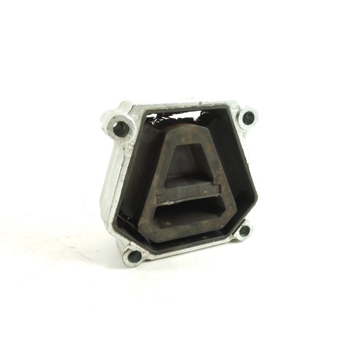 41272823 SOPORTE MOTOR INF IVECO Stralis|Desguaces La Cabaña