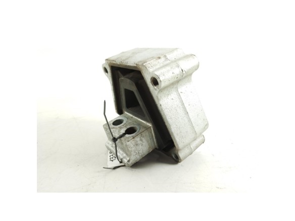 41272823 SOPORTE MOTOR INF IVECO Stralis|Desguaces La Cabaña