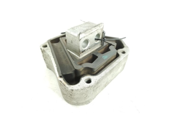 41272825 SOPORTE MOTOR INF IVECO Stralis|Desguaces La Cabaña