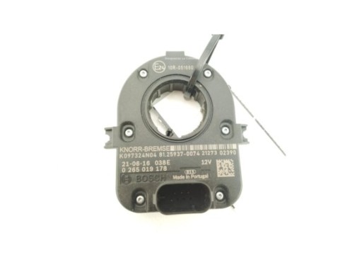 81617016643 GUANTERA SUPERIOR DER MAN TGX II|Desguaces La Cabaña