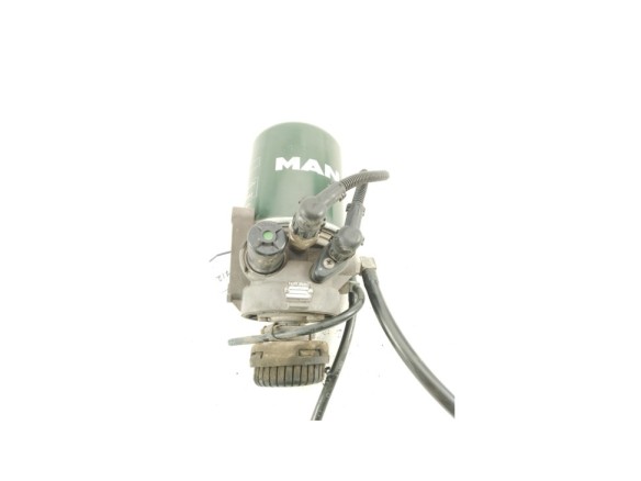 81521026370 VALVULA FILTRO SECANTE MAN TGX|Desguaces La Cabaña