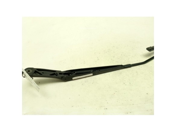 BRAZO LIMPIAPARABRISAS DEL DER VW GOLF V (1K1)|Desguaces La Cabaña