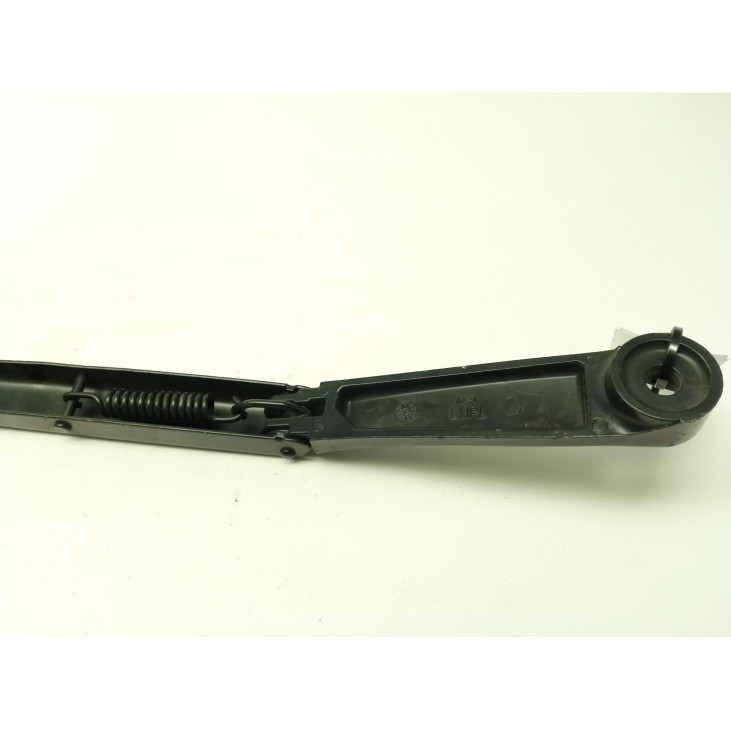 BRAZO LIMPIAPARABRISAS DEL DER HYUNDAI ix35 (LM, EL, ELH)|Desguaces La Cabaña