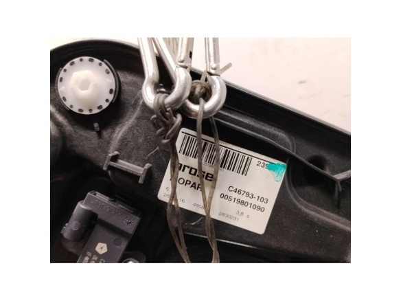 0000052065159 ELEVALUNAS PUERTA LAT TRA IZQ JEEP RENEGADE Todo terreno, cerrada (BU)|Desguaces La Cabaña