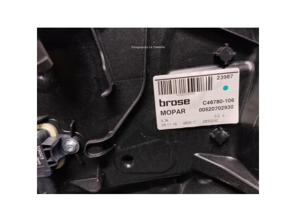 0000052064527 ELEVALUNAS PUERTA LAT DEL DER JEEP RENEGADE Todo terreno, cerrada (BU)|Desguaces La Cabaña