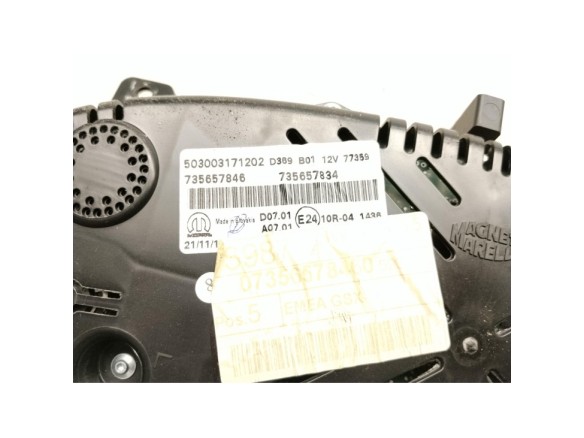 0000735671974 CUADRO INSTRUMENTOS JEEP RENEGADE Todo terreno, cerrada (BU)|Desguaces La Cabaña