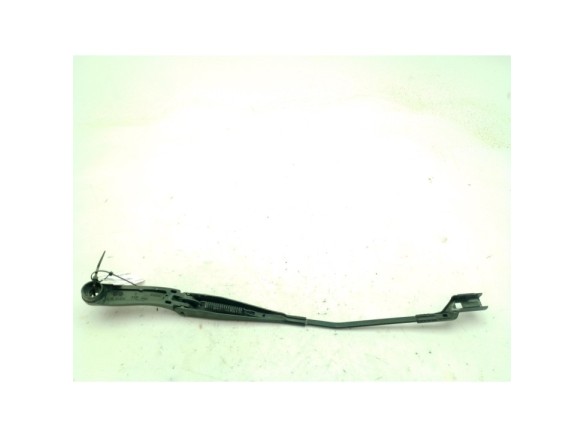 0000051953963 BRAZO LIMPIAPARABRISAS DEL DER JEEP RENEGADE Todo terreno, cerrada (BU)|Desguaces La Cabaña