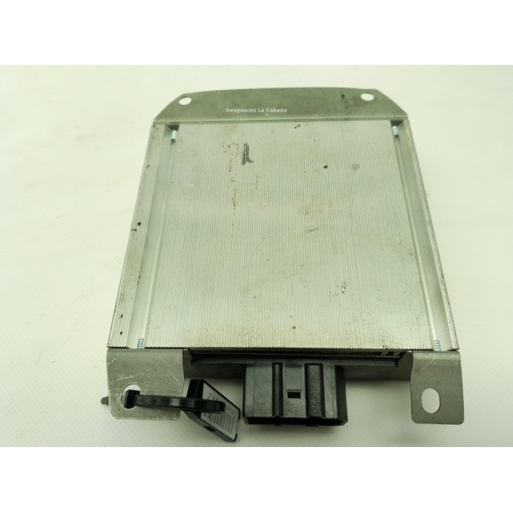 8E9035223D AMPLIFICADOR ANTENA AUDI A4 (8EC, B7)|Desguaces La Cabaña
