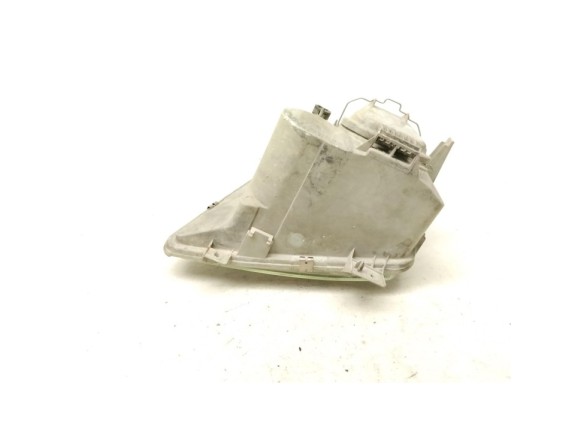 A6388200161 FARO DERECHO MERCEDES BENZ VITO Furgón (638)|Desguaces La Cabaña