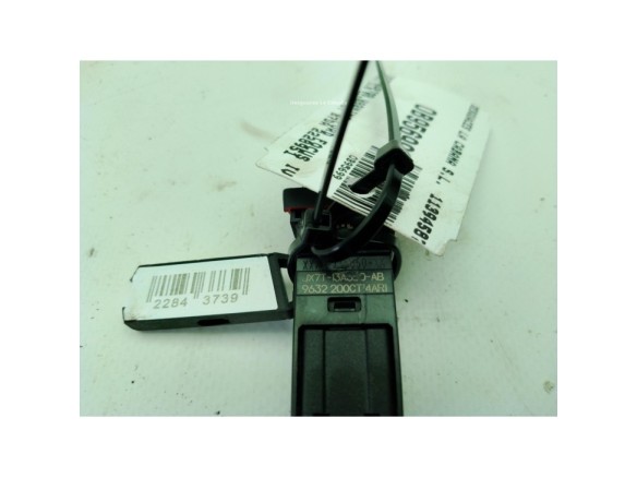 2228951 INTERRUPTOR WARNING FORD FOCUS IV (HN)|Desguaces La Cabaña