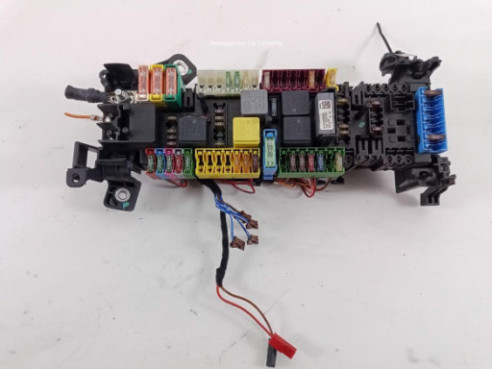 A2465402714 CAJA FUSIBLES INTERIOR (BSI) MERCEDES BENZ CLASE A (W176) |Desguaces La Cabaña