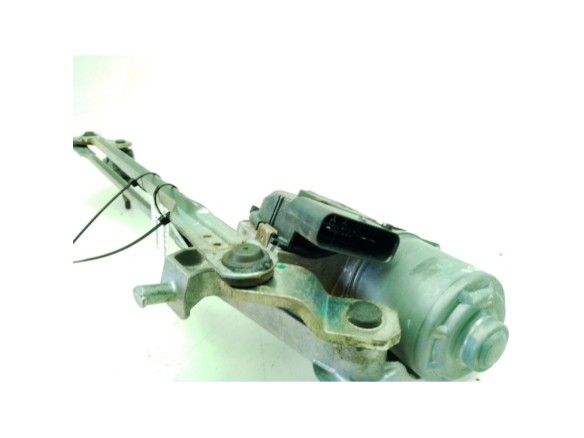 2479685 MOTOR LIMPIAPARABRISAS DEL FORD FOCUS IV (HN)|Desguaces La Cabaña