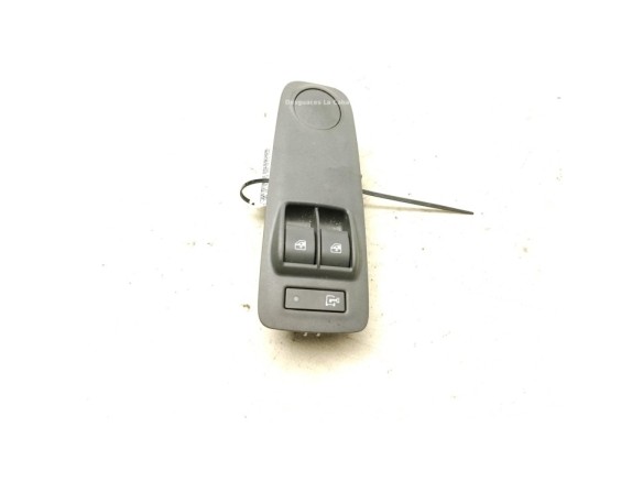0000735421710 MANDO ELEVALUNAS PUERTA LAT DEL IZQ FIAT DUCATO Furgón (250_, 290_)|Desguaces La Cabaña