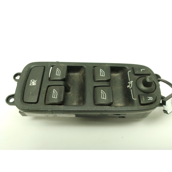MANDO ELEVALUNAS PUERTA LAT DEL IZQ VOLVO V50 (545)|Desguaces La Cabaña