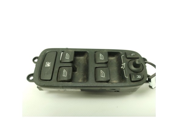MANDO ELEVALUNAS PUERTA LAT DEL IZQ VOLVO V50 (545)|Desguaces La Cabaña