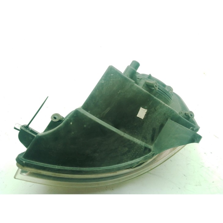 6205AW FARO DERECHO PEUGEOT PARTNER Caja/Chasis|Desguaces La Cabaña