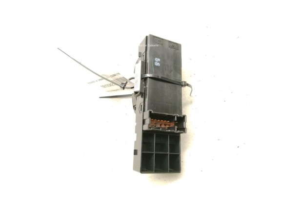   MANDO ELEVALUNAS PUERTA LAT DEL IZQ NISSAN MICRA V (K14)|Desguaces La Cabaña