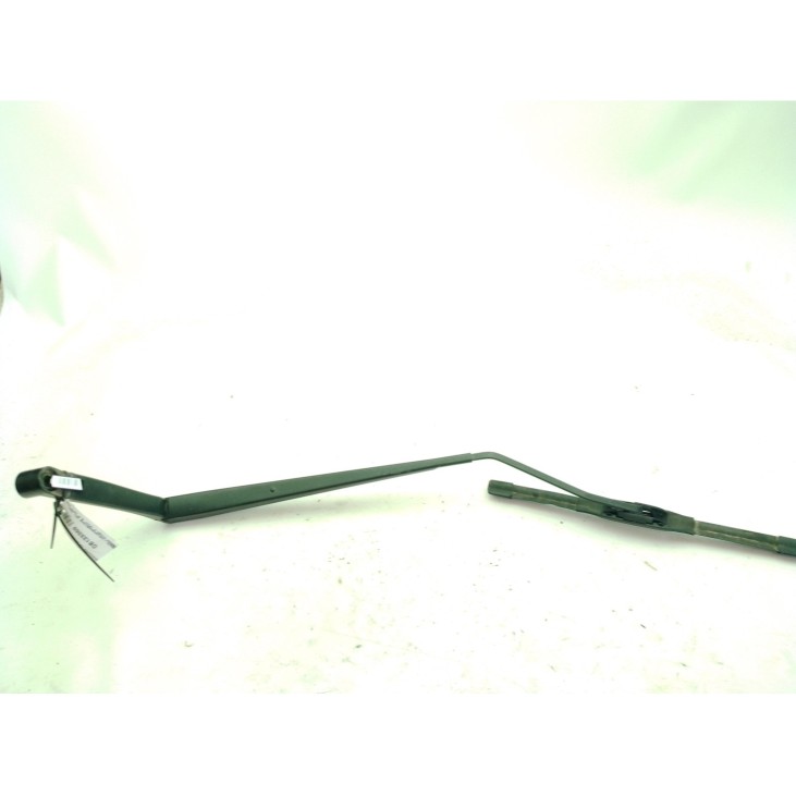   BRAZO LIMPIAPARABRISAS DEL DER NISSAN MICRA V (K14)|Desguaces La Cabaña