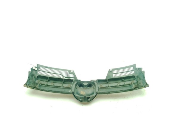 1K0853651A GRU, 1K0853655A REJILLA / CALANDRA VW GOLF V (1K1)|Desguaces La Cabaña