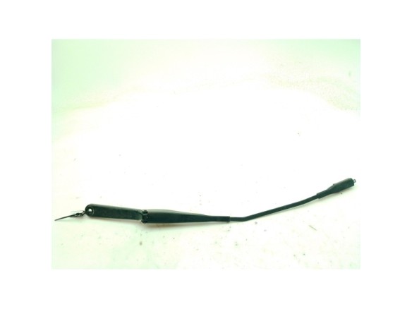 5801645537KZ BRAZO LIMPIAPARABRISAS DEL DER IVECO DAILY VI Caja/Chasis|Desguaces La Cabaña