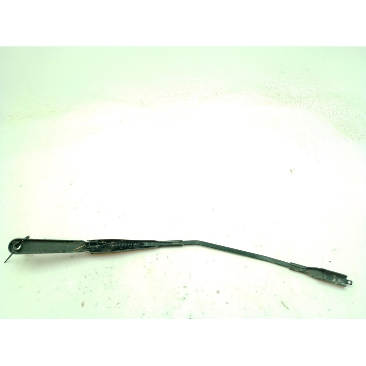 5801645537KZ BRAZO LIMPIAPARABRISAS DEL DER IVECO DAILY VI Caja/Chasis|Desguaces La Cabaña