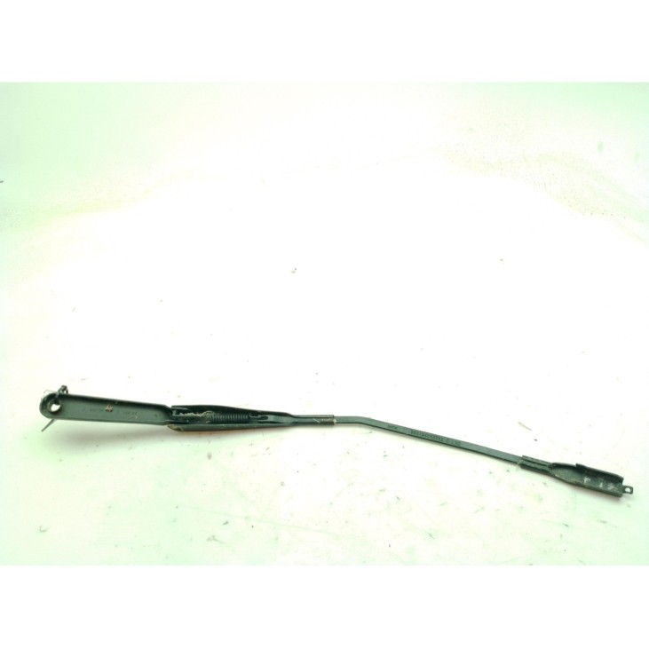 5801645537K7 BRAZO LIMPIAPARABRISAS DEL IZQ IVECO DAILY VI Caja/Chasis|Desguaces La Cabaña