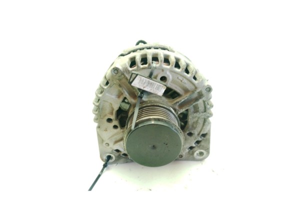 03L903024J, 03G903023 ALTERNADOR VW PASSAT (3C2)|Desguaces La Cabaña