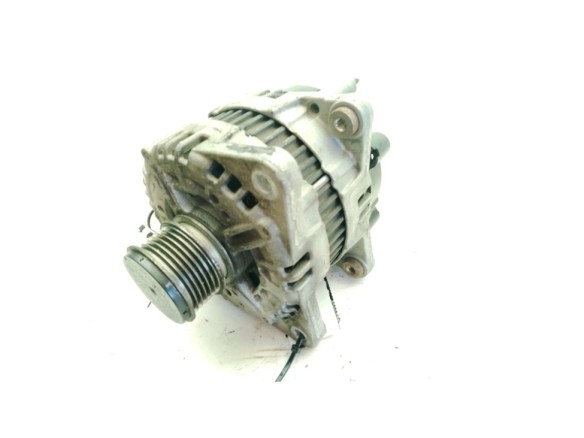 03L903024J, 03G903023 ALTERNADOR VW PASSAT (3C2)|Desguaces La Cabaña