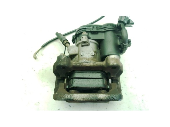 A0004232381 PINZA TRA IZQ MERCEDES BENZ CLASE A (W176)|Desguaces La Cabaña
