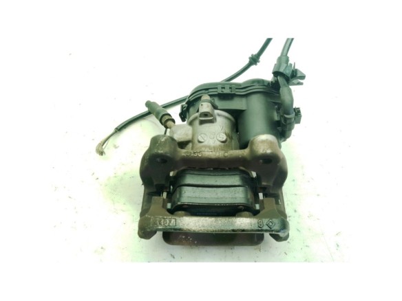 A0004232381 PINZA TRA IZQ MERCEDES BENZ CLASE A (W176)|Desguaces La Cabaña